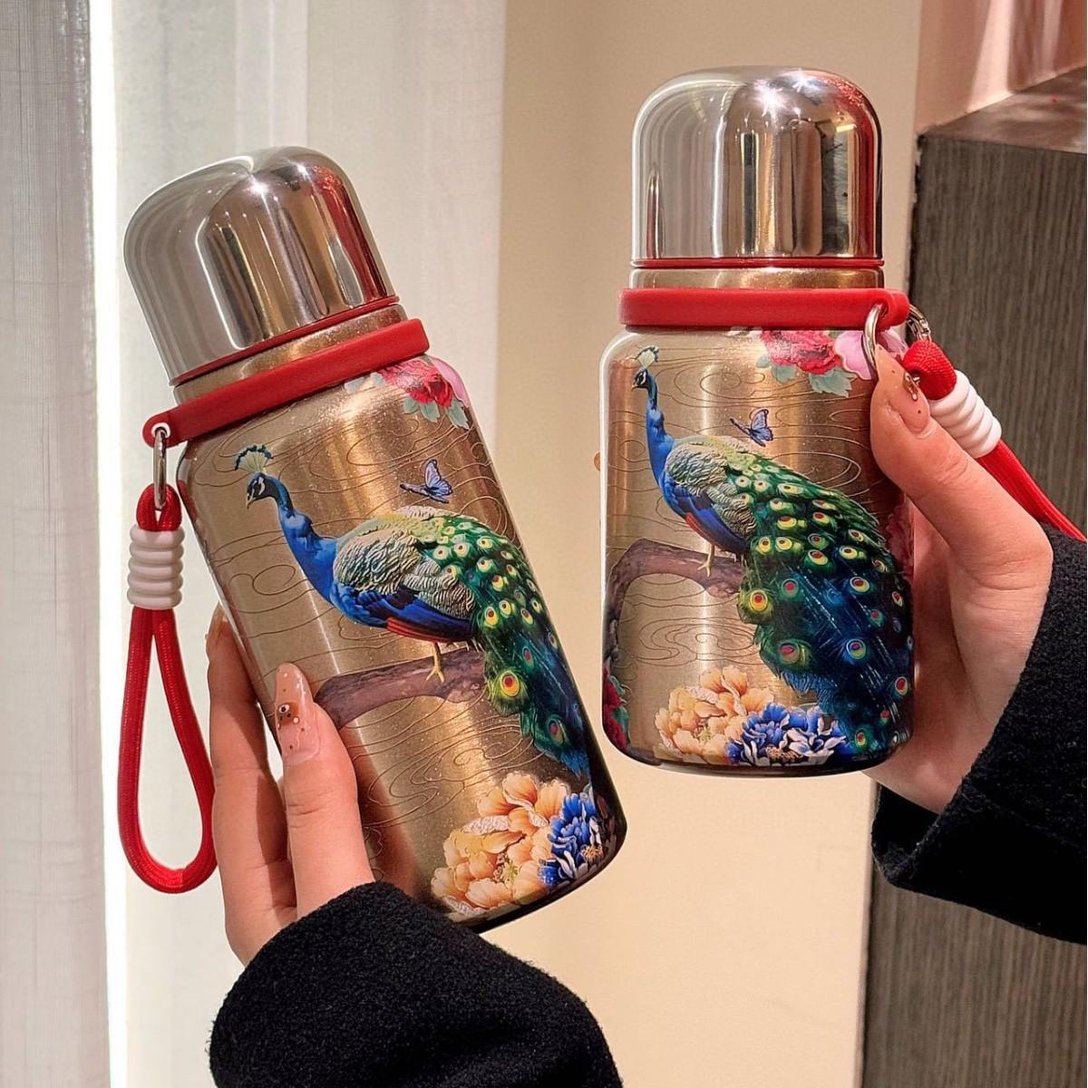 

Вінтажний ізольований двостінний вакуумний сталевий стакан для води 600 мл One Size срібний