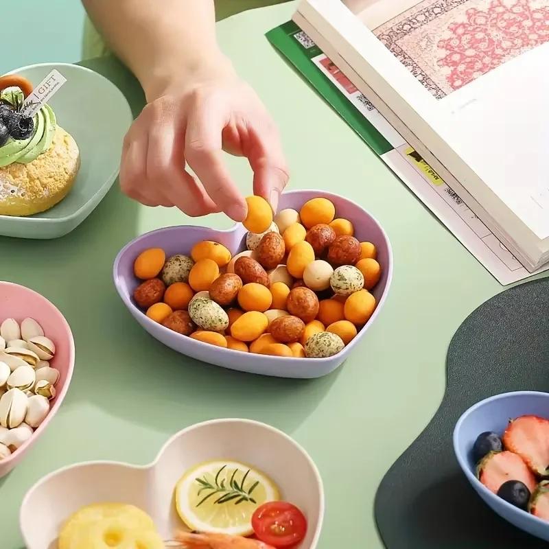 5Pcs Creative Color Heart Shaped Plate Wheat Straw Household Living Room Fruit Dim Sum Plate Fashionable Children Tableware