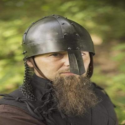 Mittelalterlicher Wikinger Stahl Normanischer Ritterhelm Kettenhemd Wikinger Rüstung Helm Halloween Kettenhemd Tragbarer Helm