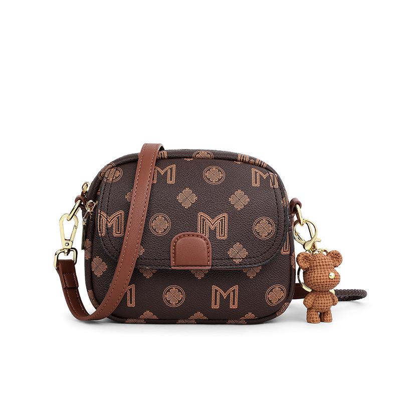 2025 New Women's Bag Crossbody Bag Versatile High-Quality Texture Niche Single Shoulder Fashion Mini Bag