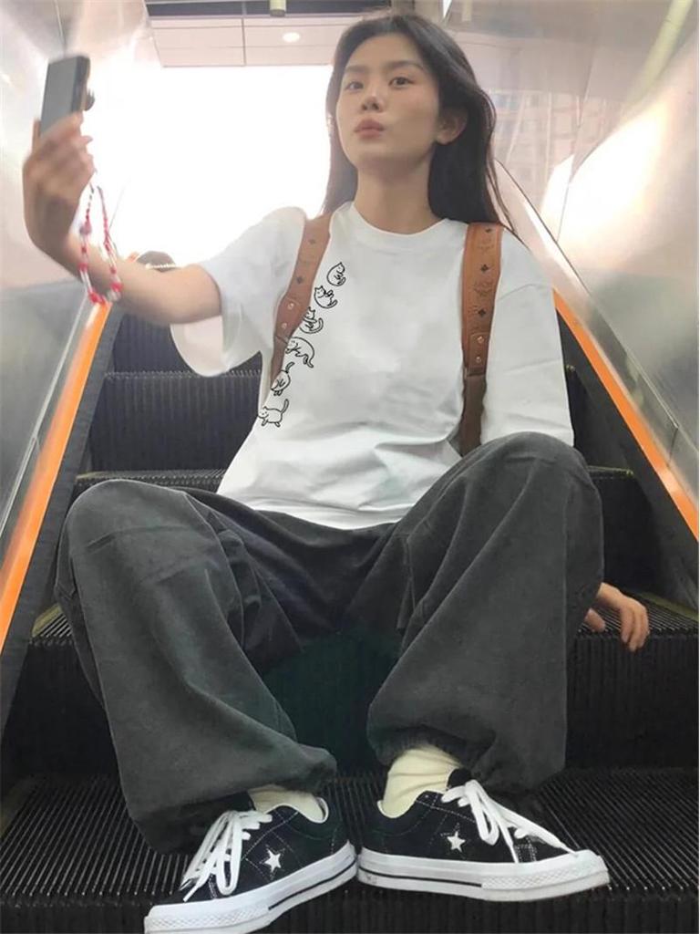 Übergröße Damen T-Shirt aus reiner Baumwolle mit kurzen Ärmeln 2025 – Gerade Schulter, Lockere Passform, Amerikanischer Stil