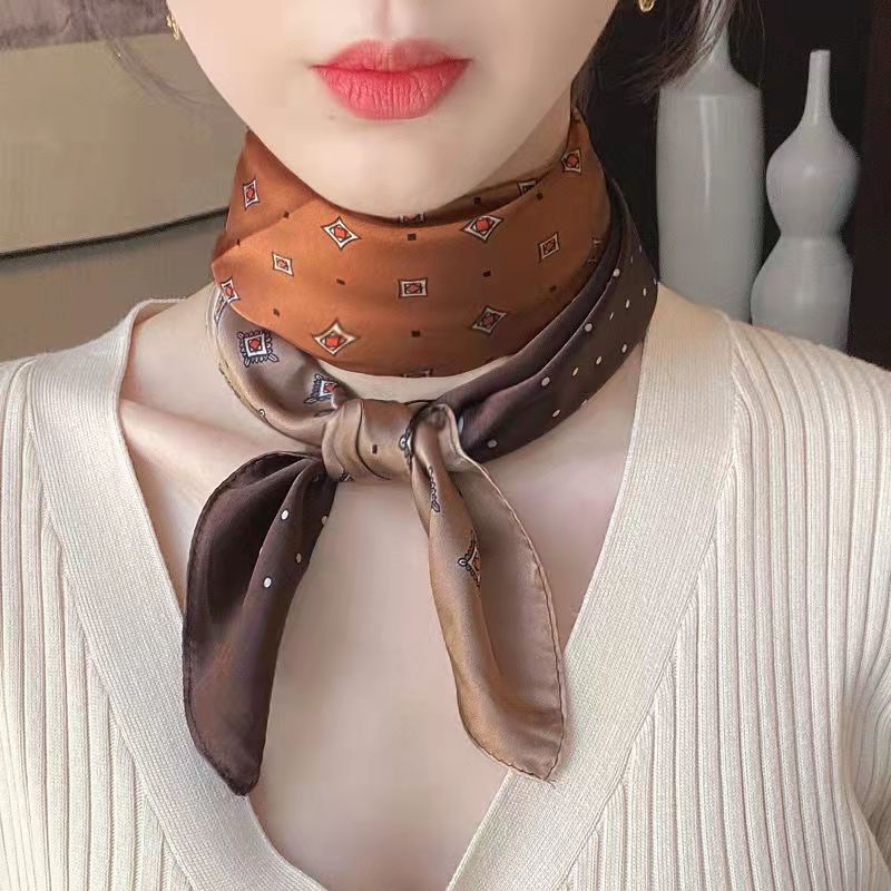 New Fashion Zebra Printed Square Scarf Soft Satin Thin Smooth Neck Scarf 70*70Cm Vintage Style Sunscreen Headscarf For Women