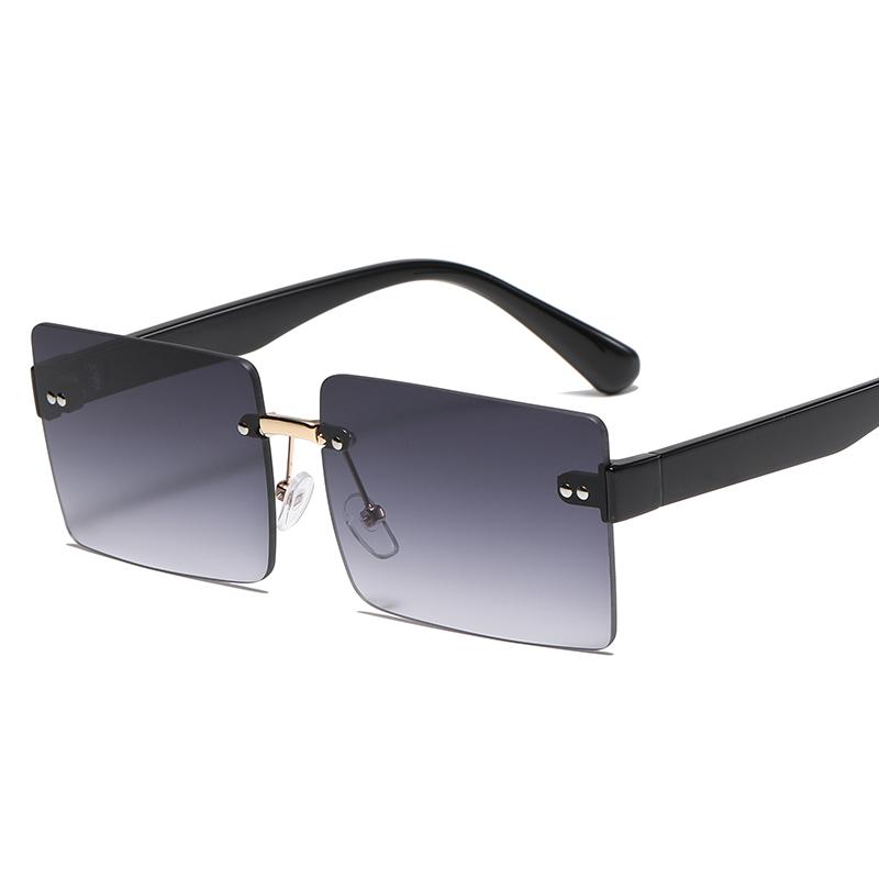 Vintage Fashion Women Sunglasses Luxury Brand Design Square Gradient UV400 Sun Glasses Trendy Mirror Lens