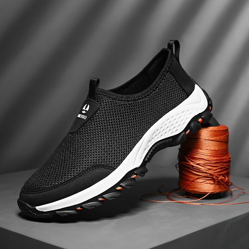 Men Shoes Breathable Classic Running Sneakers for Man Outdoor Light Comfortable Mesh Shoes Slip On Walking Shoes Tenis