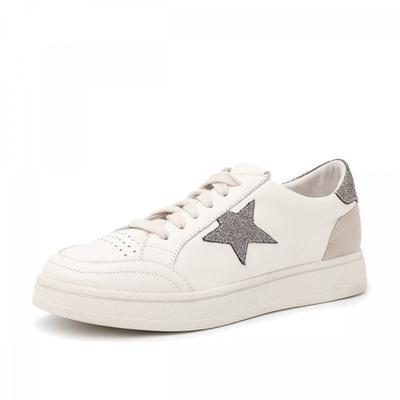 Încălțăminte pentru femei – Adidaşi