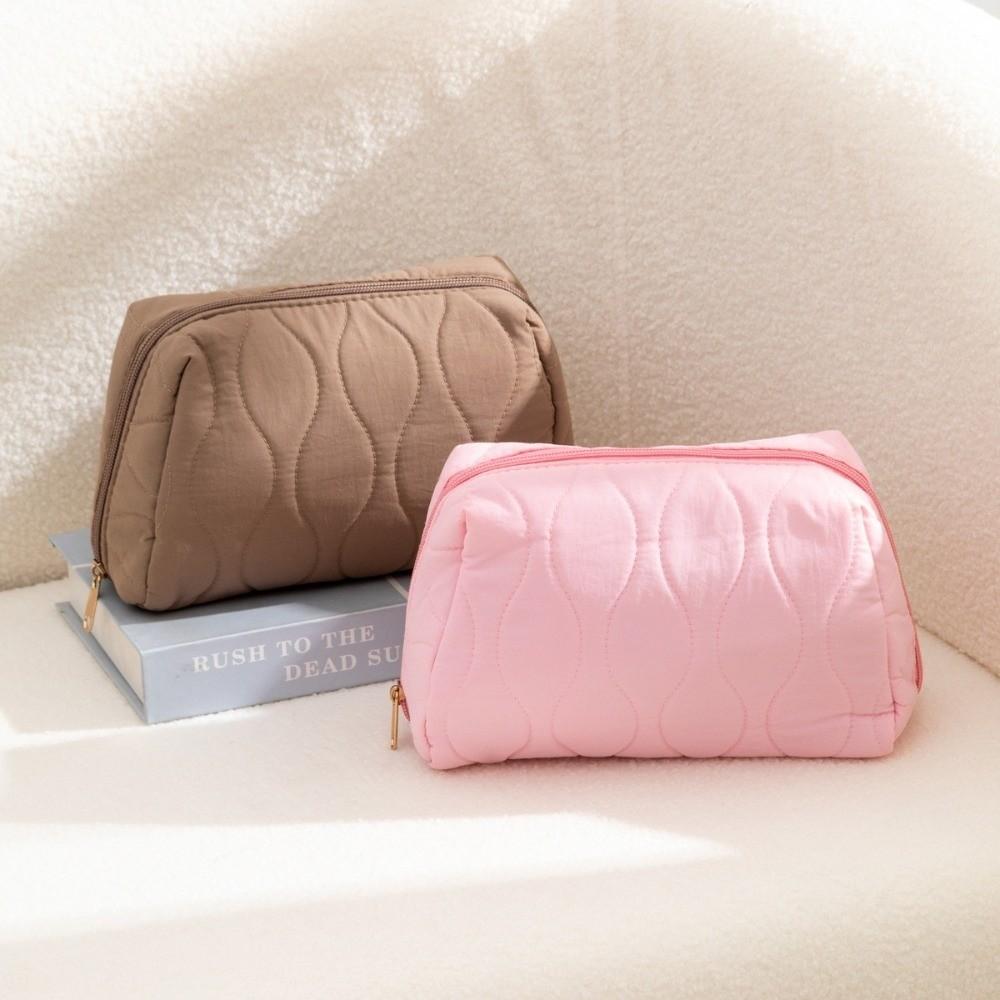 New Large Capacity Quilted Cosmetic Bag Waterproof with Zipper Toiletry Bag Multifunctional Skincare Products Pouch