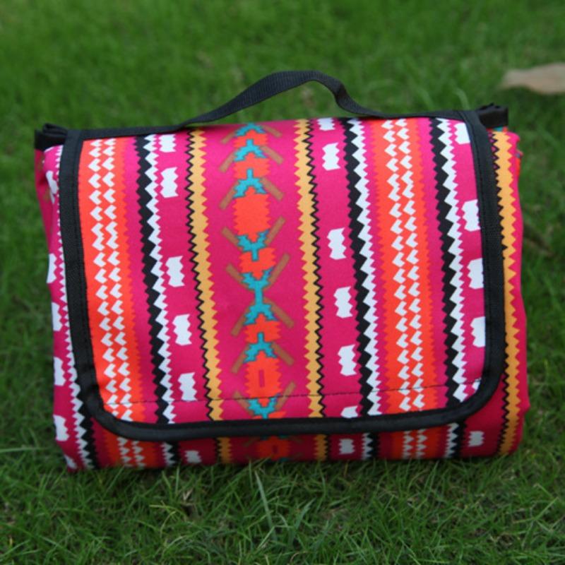 Picknickdecke im Ethno-Stil Oxford-Gewebe Wasserdicht Outdoor Campingmatte Strand-Picknicktuch Tragbarer Reise-Campingteppich