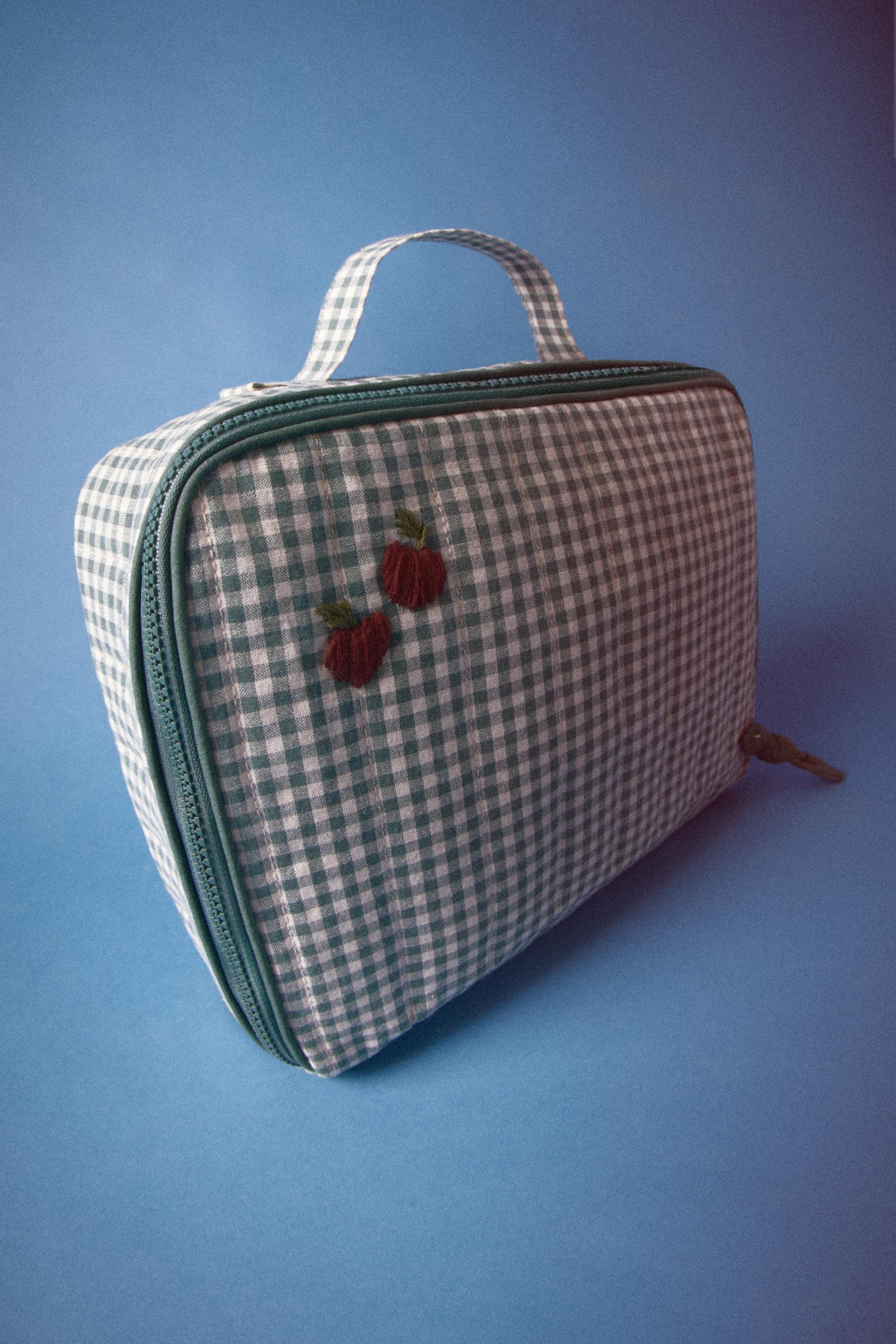 

APPLE ORGANISER
