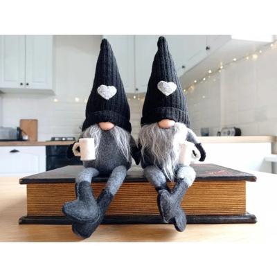 Knitted Faceless Doll Hanging Legs Hand-ground Coffee Christmas Day Decorations Home Daily Decoration Desktop Christmas Ornament