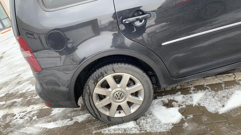 Накладки на арки (4 шт, черные) 2006-2010, Металлические для Volkswagen Touran