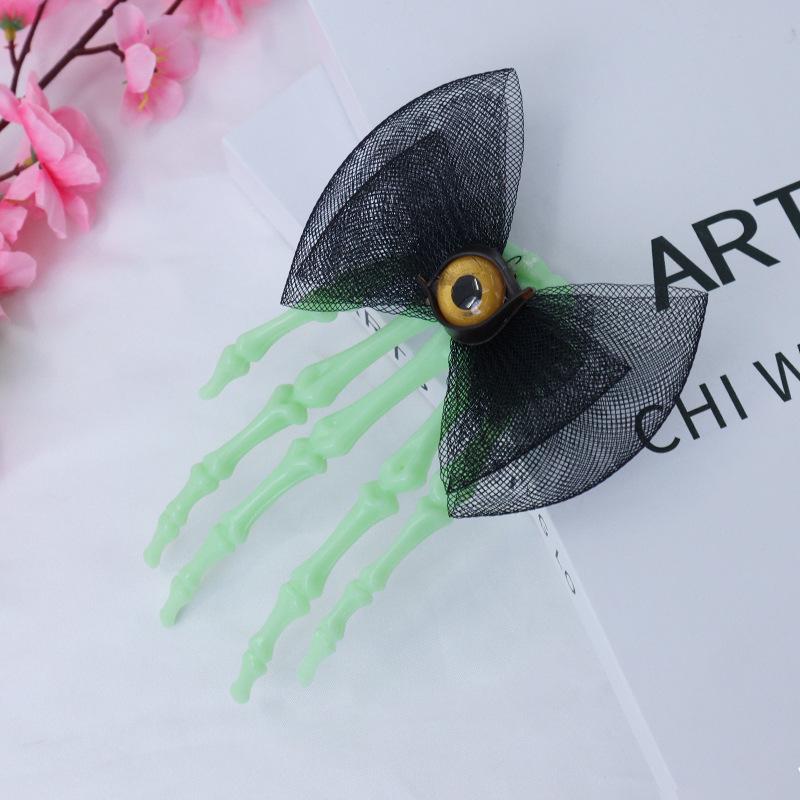 Halloween skull palm headdress, gothic imitation rose lace hairpin, scary atmosphere costume props