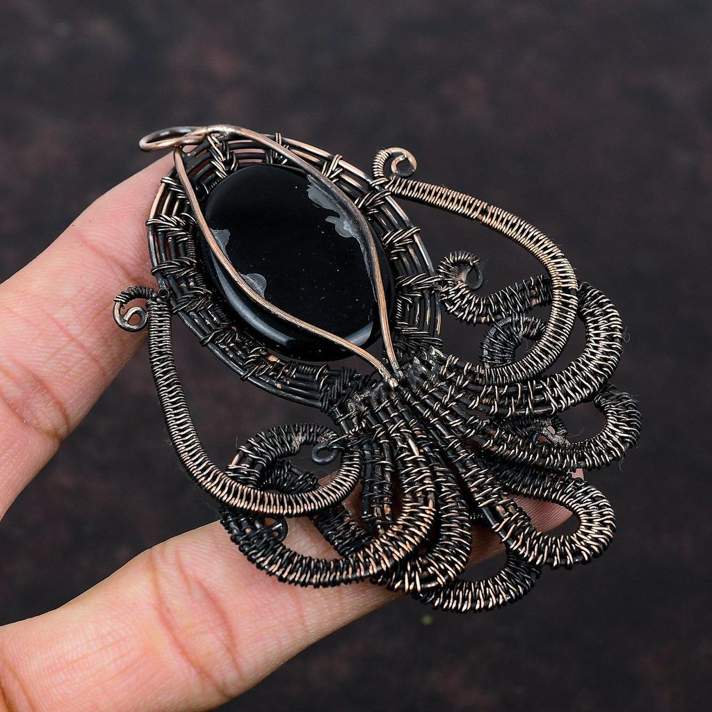 Pandantiv Onix Negru Pandantiv Înfășurat în Sârmă de Cupru Pandantiv Caracatiță Bijuterii din Cupru Pandantiv Handmade Bijuterii Înfășurate în Sârmă Pandantiv cu Piatră Prețioasă Pentru Cadou