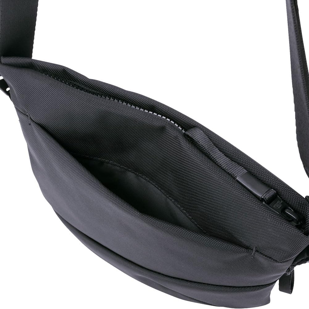 North Pyrenees Shoulder S Black [The Face]