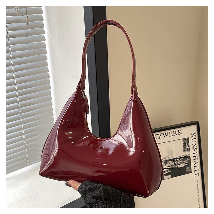 New women's bag, French niche patent leather bag.