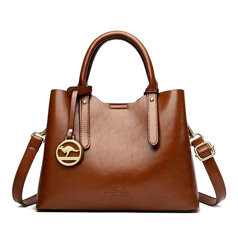 Fashionable and Simple Single-shoulder Tote Bag A Versatile Casual Commuting Handbag