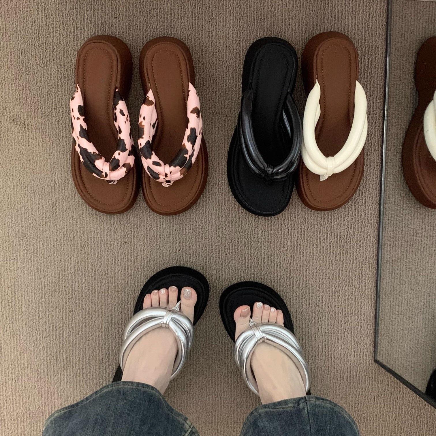 

Niche muffin wedge heel fairy toe sandals female with skirt inner height-increasing slippers 35 бежевий