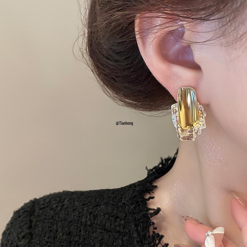 2025 Korean Metal Cold Wind Earrings for Women