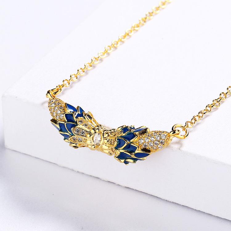 Exquisite Vintage Gold Flower Pisces Pendant Hand Enamel Sweater Chain Lady Necklace Christmas Gift