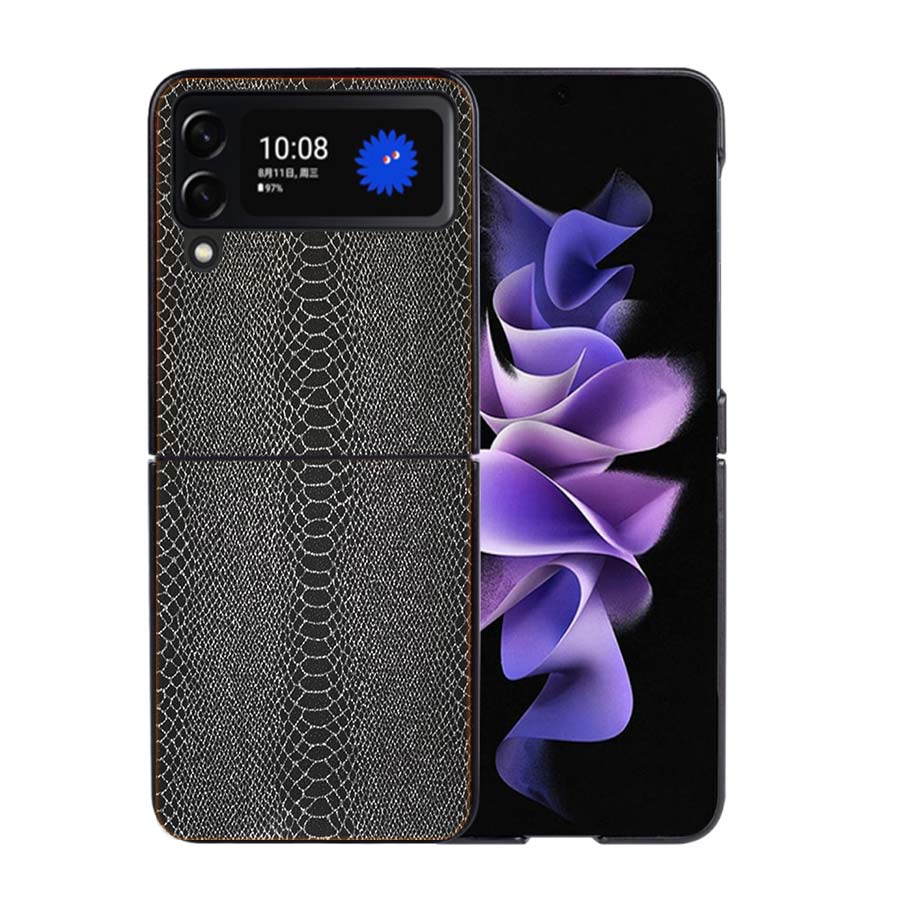 It looks like Real Snake Skin Phone Case For Samsung Z Flip 7 6 5G Galaxy Z Flip4 Z Flip5 Z Flip3 Coque Black Hard PC Shell Prot
