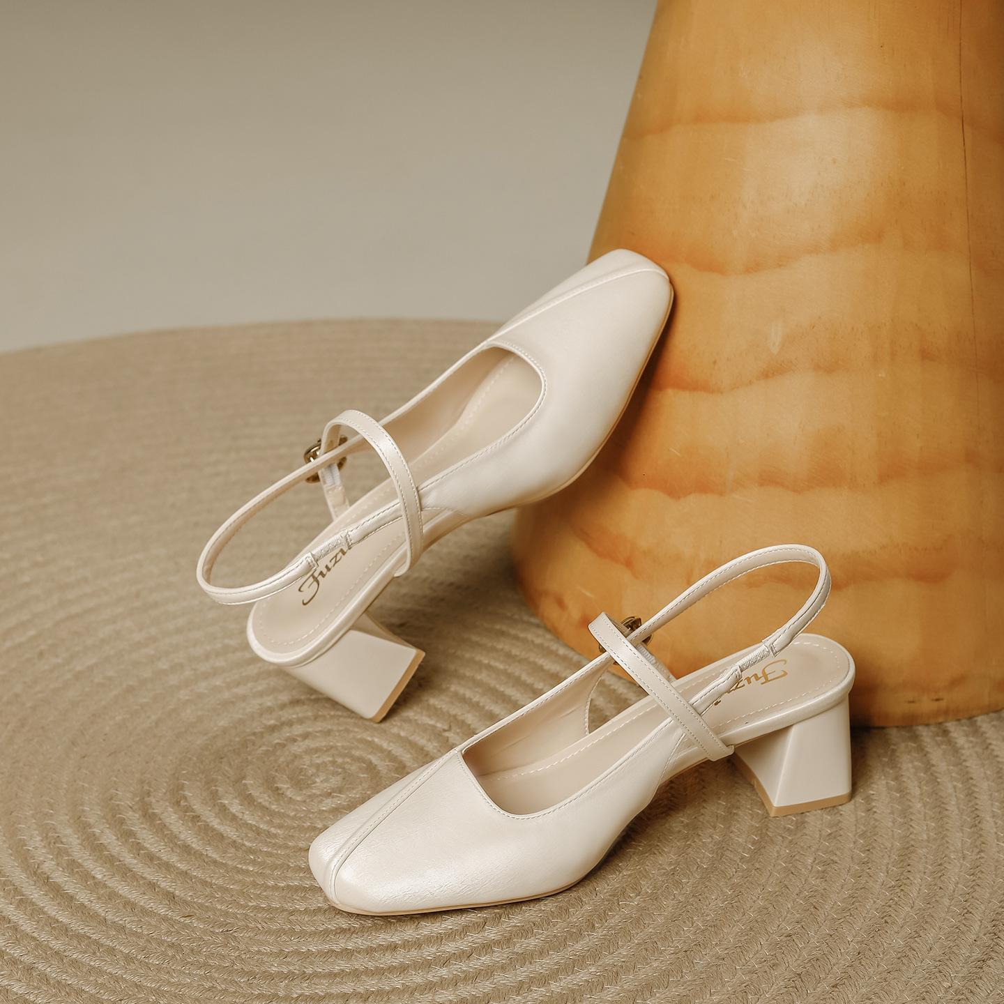 

Retro square head high heels women s cheongsam summer new one-word buckle Mary Jane bag head empty thick heel sandals 34