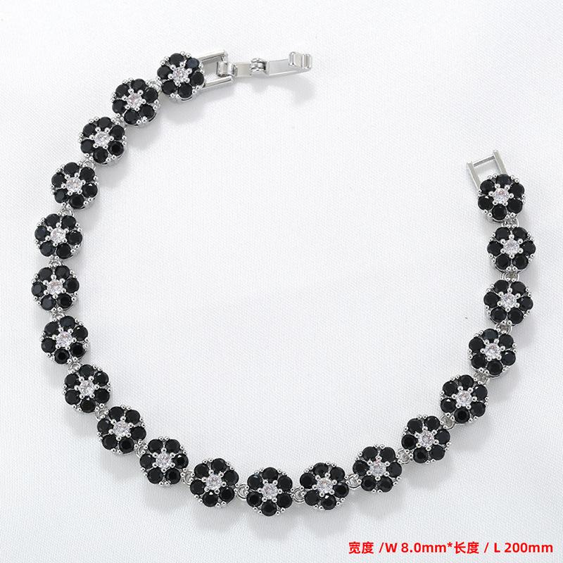 Temperament Light Luxury Copper Inlaid Diamond Flower Petal Bracelet Necklace Tennis Flower Jewelry Set Vl526-527