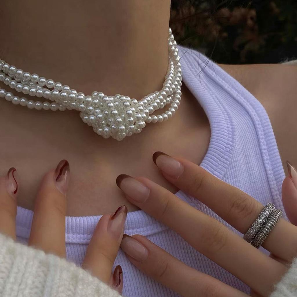 Multi-Layer White Imitation Pearl Necklace Bead Chain Punk Ladies Wedding Short Clavicle Necklacs Girl Charm Banquet Jewelry