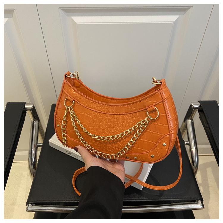 

This year, the popular women s chain shoulder women s bag 2025 new Korean version of the versatile foreign style fashion shoulder underarm women s bag
