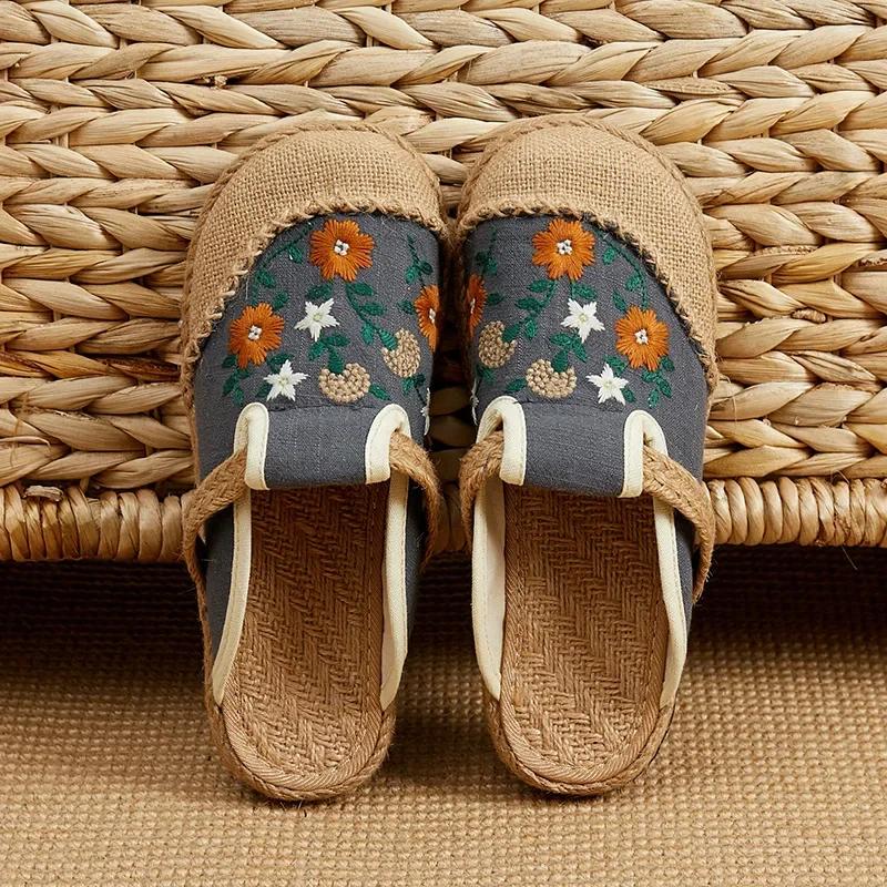 Fashion 2025 Women Casual Linen Handmade Embroidery Mules Flat Slippers Retro Vegan Summer Ladies Canvas Comfortable Espadrille Shoes