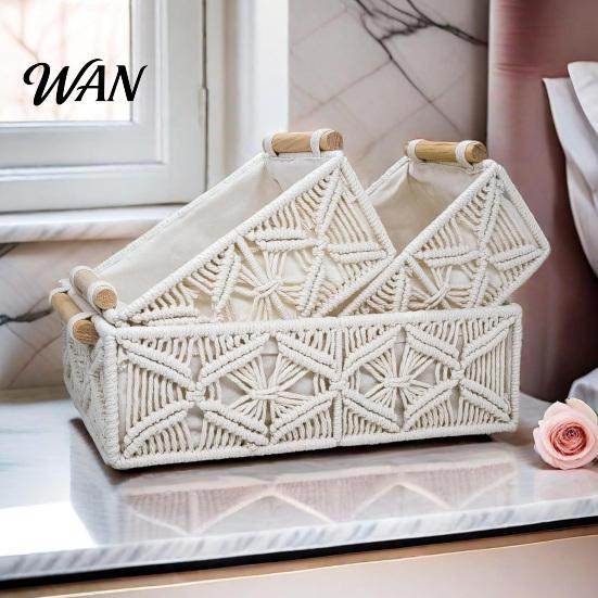 Cosmetic Storage Box with Wooden Handles Large Capacity Basket Woven Design Countertop Organizer for Cosmetics And Sundries