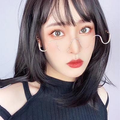 Welliges Diamant-Ins Brillengestell ohne Gläser Konkave Form Internet-Promi Trendig und personalisiert Dekorative Linien Schlankmachender und nicht gesichtiger Spiegel