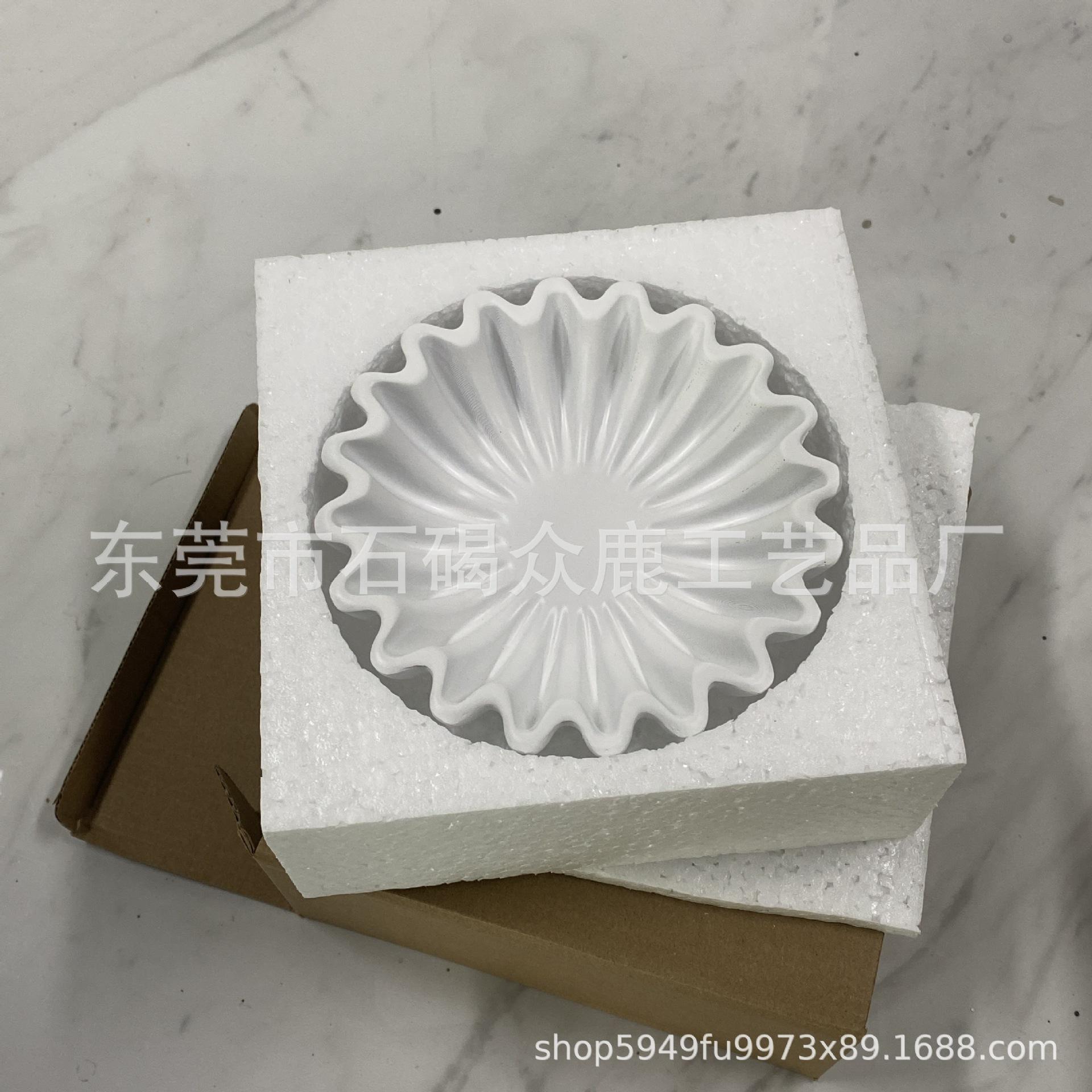 Groove Lotus Leaf Edge Decorative Bowl Creative Living Room Decoration INS Style Home Decoration Resin Crafts Desktop Decoration S