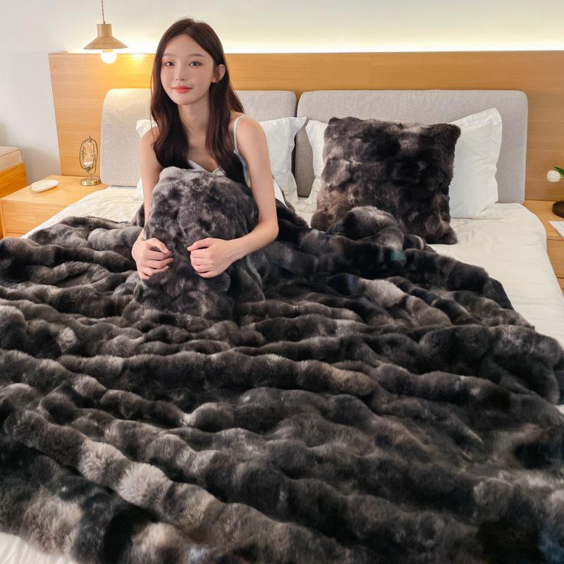 Luxurious Double-Sided Tie-Dye Faux Rex Rabbit Fleece Throw Blanket - Soft, Cozy, and Warm for Home Decor