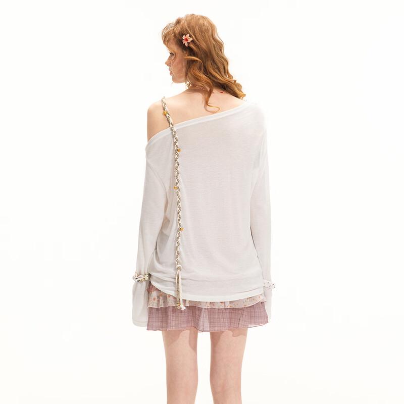 UNIFREE Sweet Deer Print Off-Shoulder T-Shirt