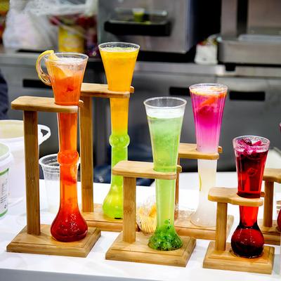 Nuovo bicchiere da cocktail con supporto in bambù Ristorante personalizzato Bar Feste Bicchieri da vino Fantasia Succo di frutta Bevanda fredda Tazza di frullato