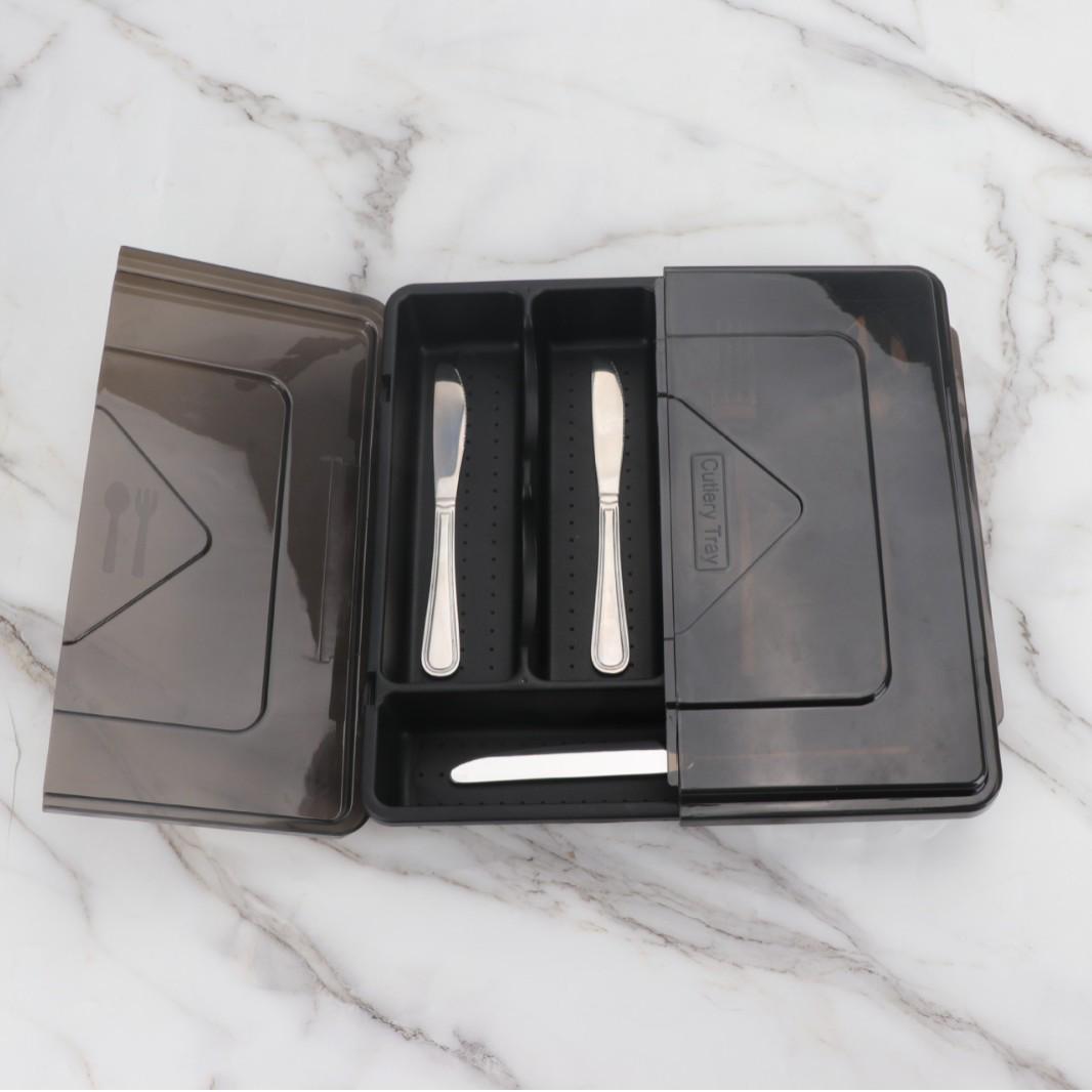 Расширяемый кухонный органайзер с встроенными отделениями для столовых приборов и хранения посуды