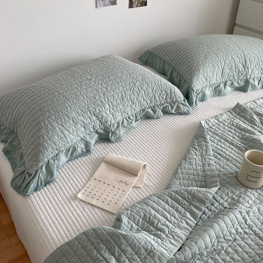 Sand Washed Cotton Quilted Bedspread Bedding Set 3pcs - Ruffle Design, Natural Plant Dyed Lightweight Summer Quilt for Home Deco