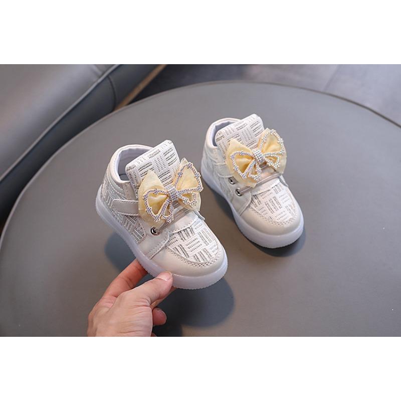 Kids Glowing Light Up Sneakers Girls Bowknot Princess Toddler Walking Sports Shoes