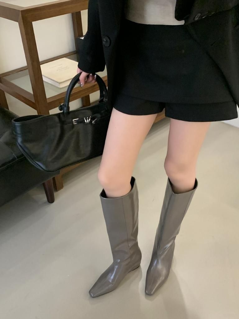 2025 autumn and winter new big tube circumference Spice Girl small square head sexy temperament inner height increase high boots slim boots