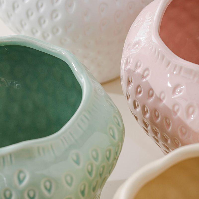 European Style Ceramic Strawberry Vase Colorful Potted Ornaments Living Room Dining Table Hydroponic Flower Ware Strawberry Vase
