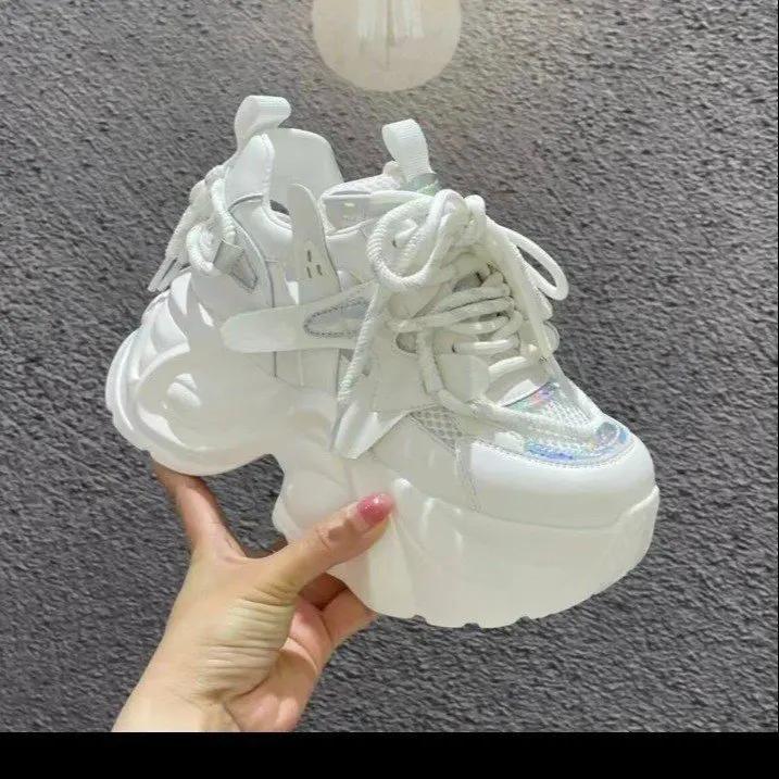 

Fashion Fashionable hollow out thick soled dad shoes for women 2024 new Korean version versatile mesh thin casual sports shoes sneakers 39 серебряный