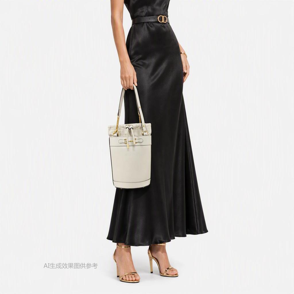 [Pre-Owned] Horsebit 1955 Vintage Gold Buckle Drawstring Leather Bucket Bag - Very Good #FB0RHE