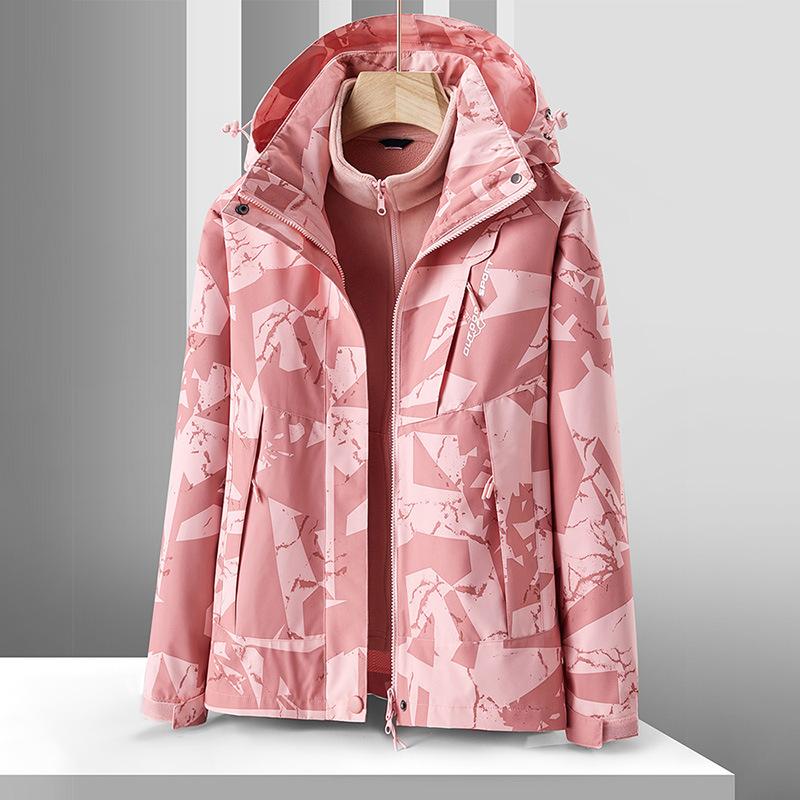 Outdoor Camouflage Jacket Women's Three-in-one Couple Two-piece Plus Velvet Padded Fashion Warm Windproof Coat.