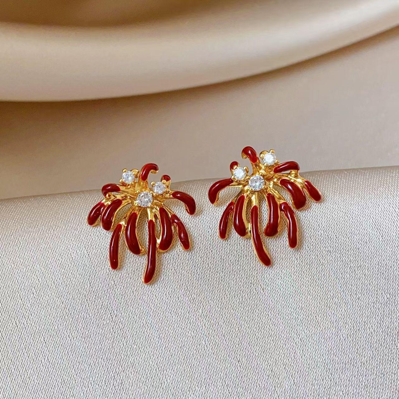 Red Firework Rhinestone Earrings for Women - Unique, Trendy, High-End Fashion Studs красный