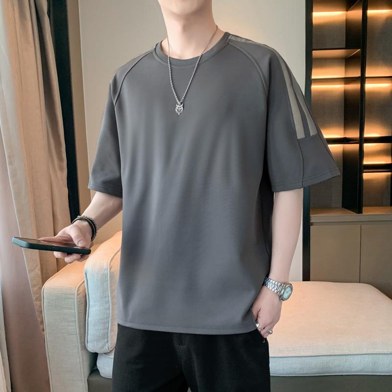 Striped Short Sleeved Men's T-shirt, Simple and Loose T-shirt, Shoulder Down, Five and A Half Sleeves, Plus Size