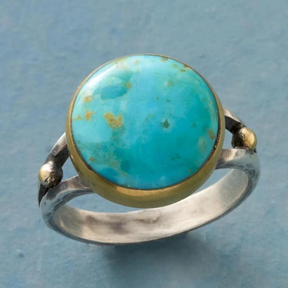 Vintage Round Copper Material Craftsman Makes Synthetic Turquoise Ring for Women Bohemian Ring Daily Matching Ring
