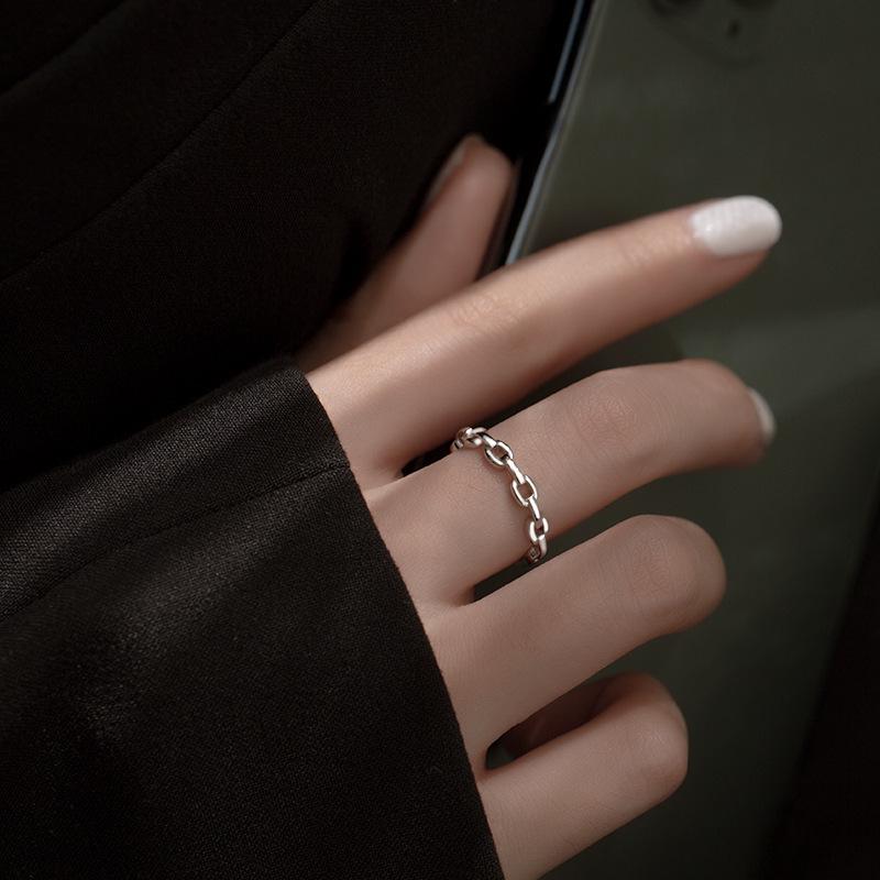 Korean Style Hollow Open Adjustable Women's Chain Ring - Trendy, Fashionable, Stackable Index Finger Ring