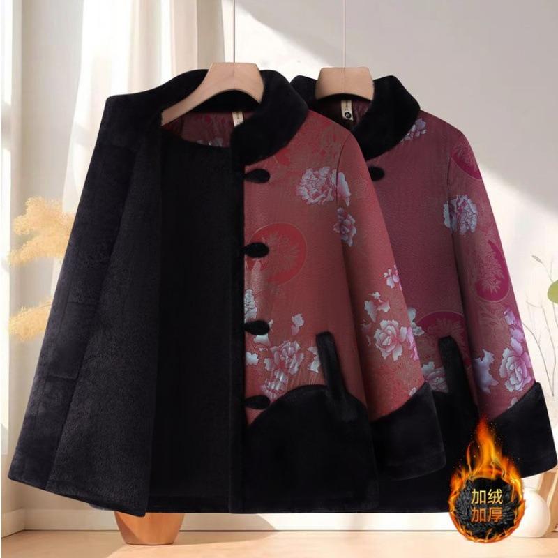 Autumn and Winter Coat Fleece Thickened Thermal Top Women's Old Lady Clothes Stand Winter