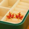 Milan girls set cubic zirconia maple leaf design earrings, suitable for women to wear, with luxurious and light luxury Zircon