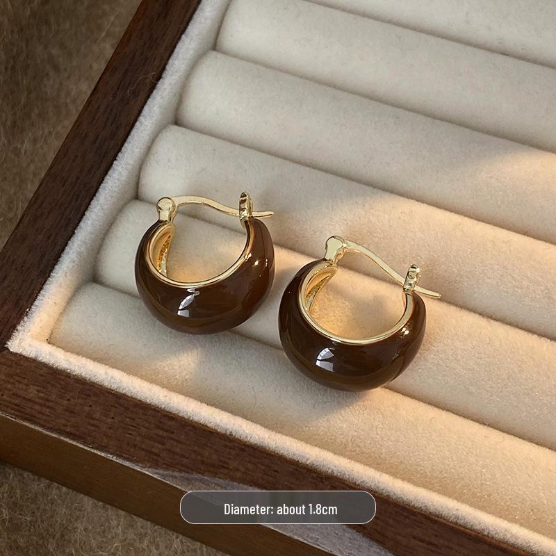 Maillard Retro Ear Cuffs: 2025 Niche Style Women's Stud Earrings with High-End Temperament Design