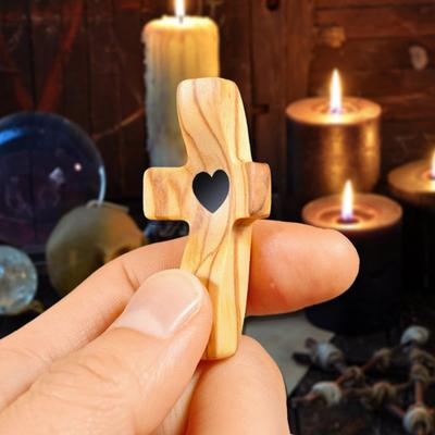 Olive Wood Cross Decoration Emotional Support Love Heart Pocket Hug Cross Men Women Faith Prayer Cross My Heart Encouragement Gift